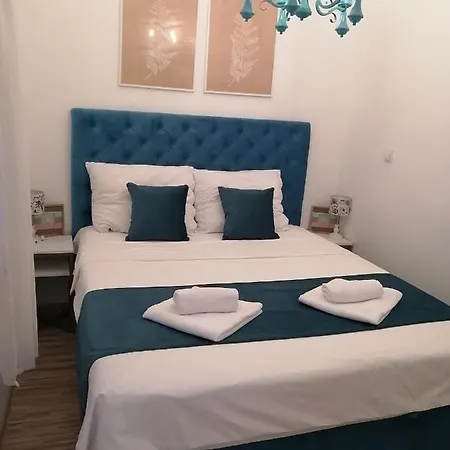 Apartman Emova プーラ